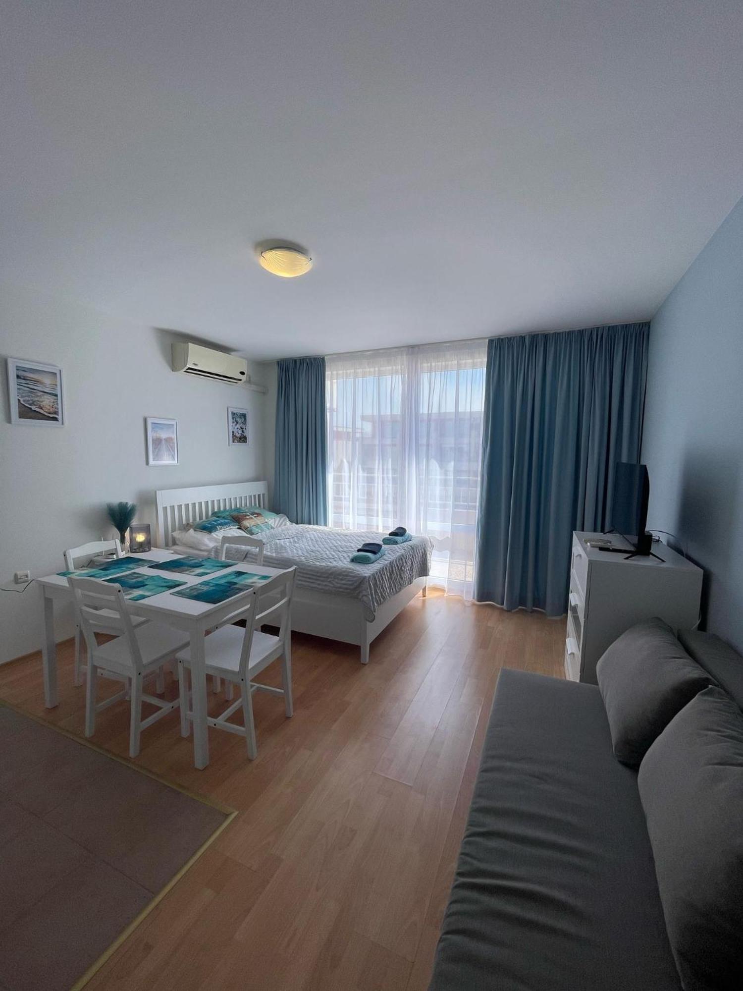 Nessebar Fort Club - Prestige Apartments ซันนีบีช ภายนอก รูปภาพ